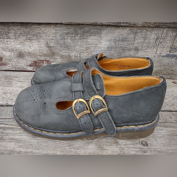 Dr. Martens Shoes - Vtg Dr. Martens 8065 Mary Jane Black Leather Shoes Made In England UK 7 US 9